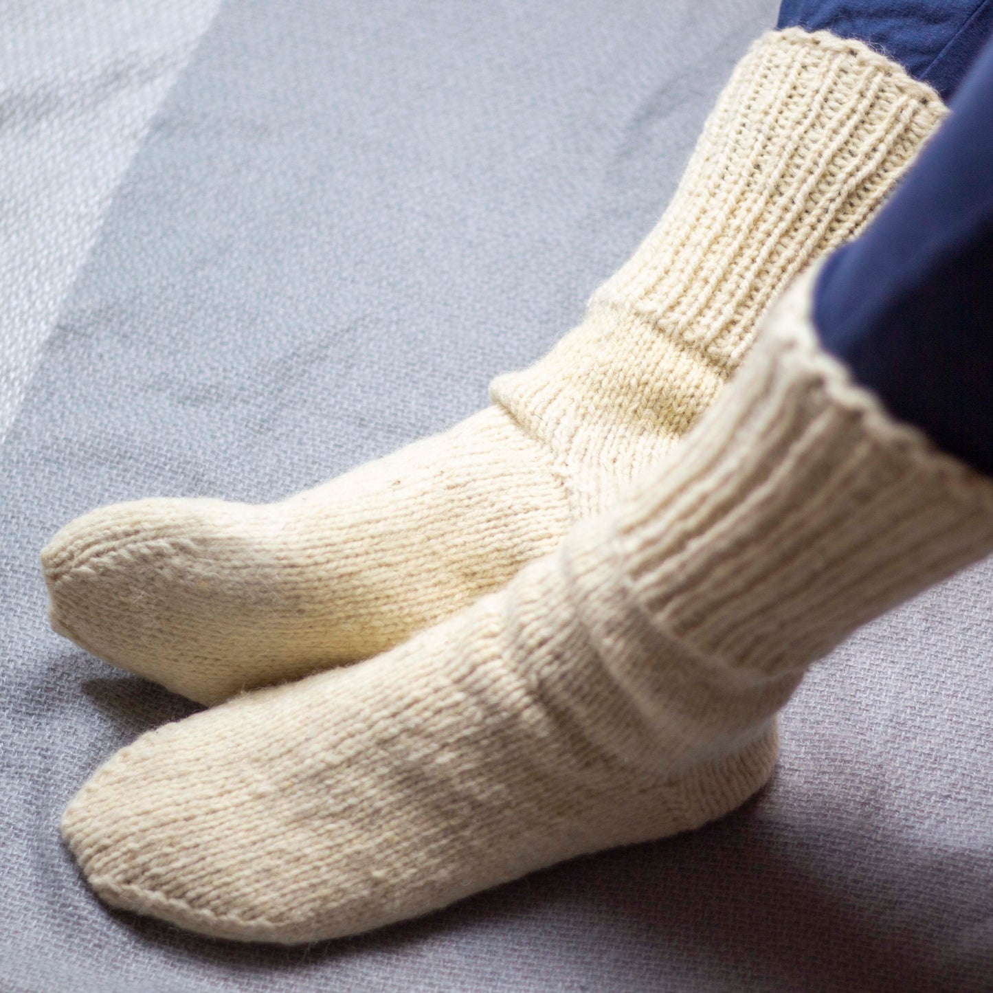 Natural creamy white 100% wool socks