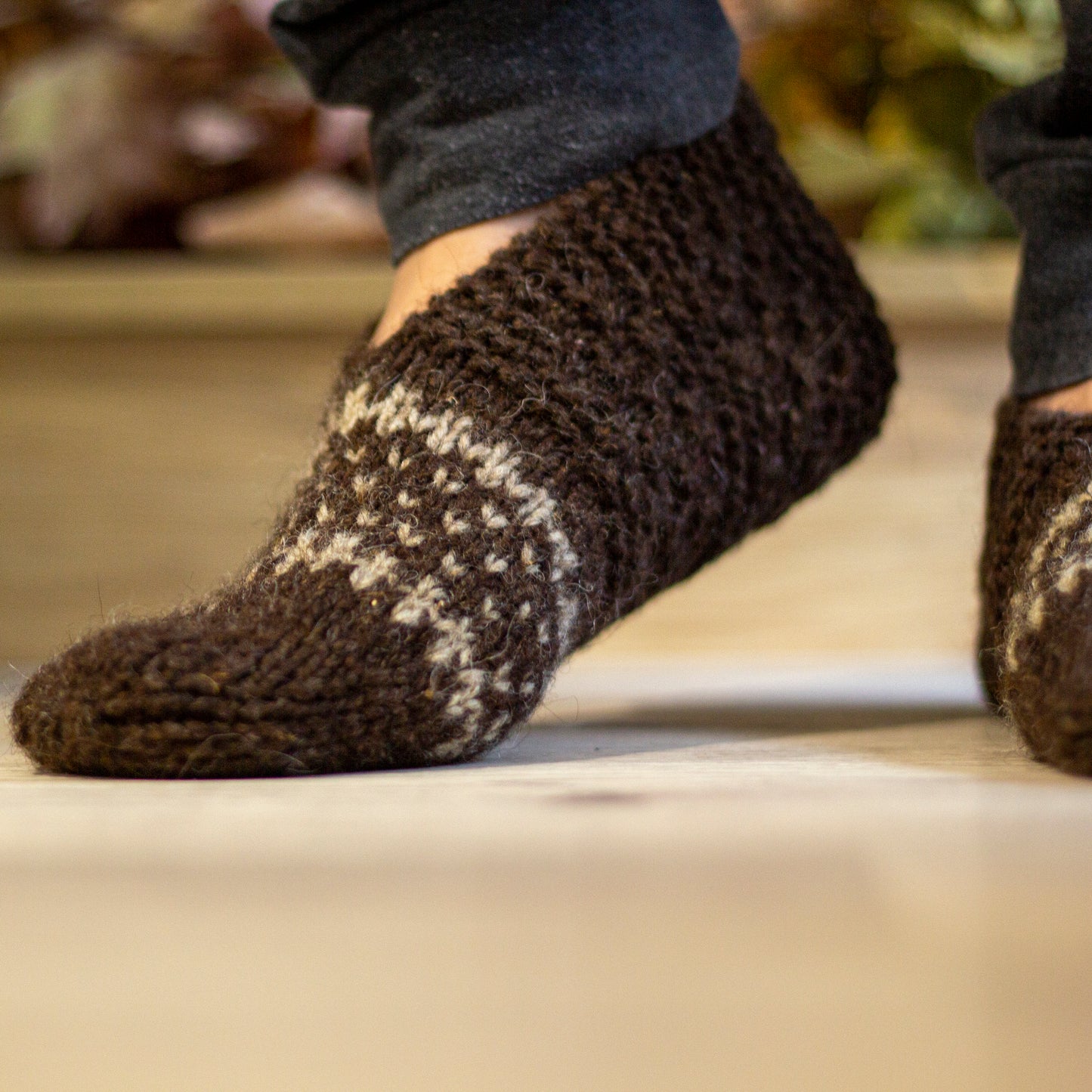 100% wool knitted wool slippers